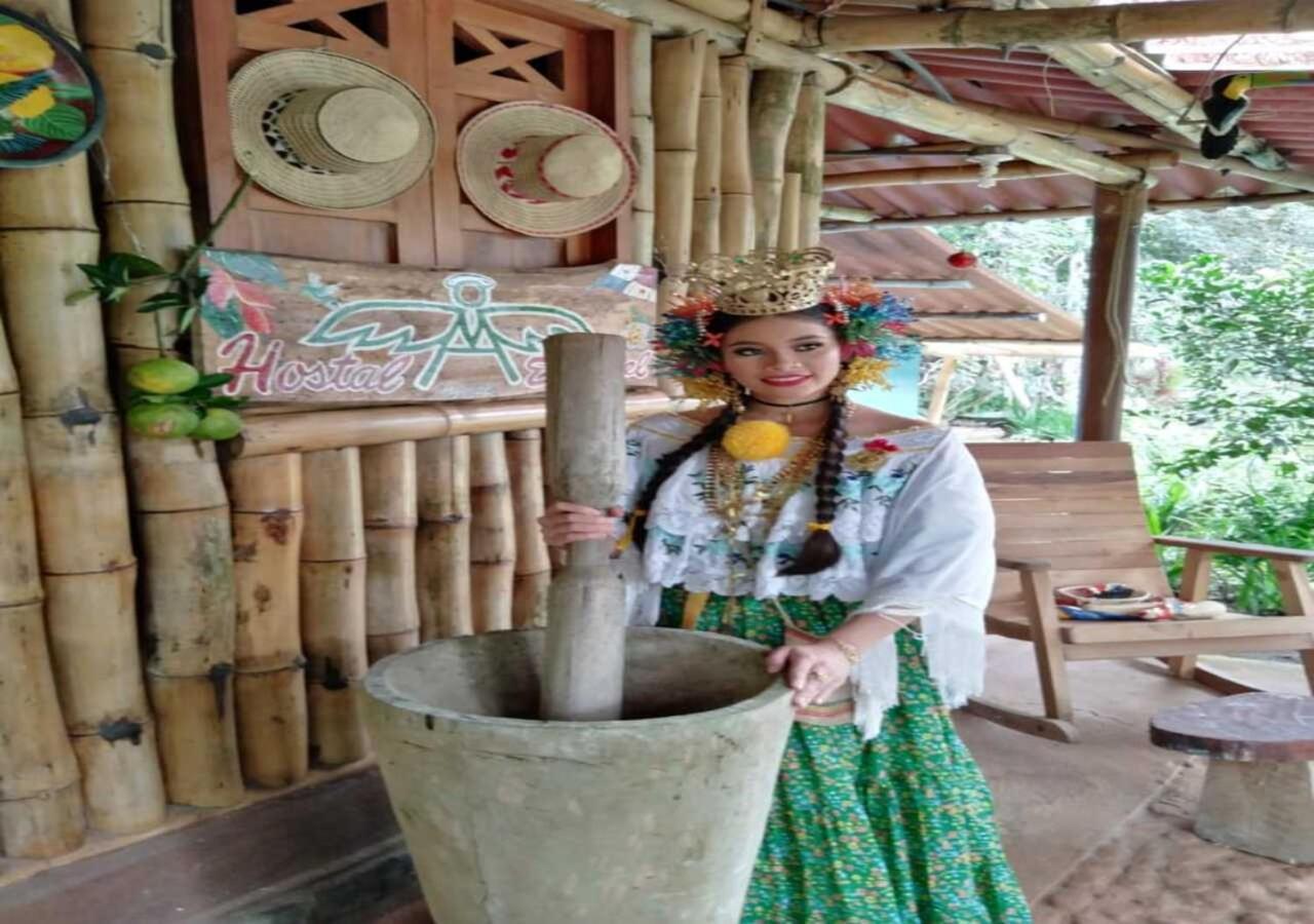 Hostal Familiar El Angel Panama B&B Pajonal Arriba Ngoại thất bức ảnh