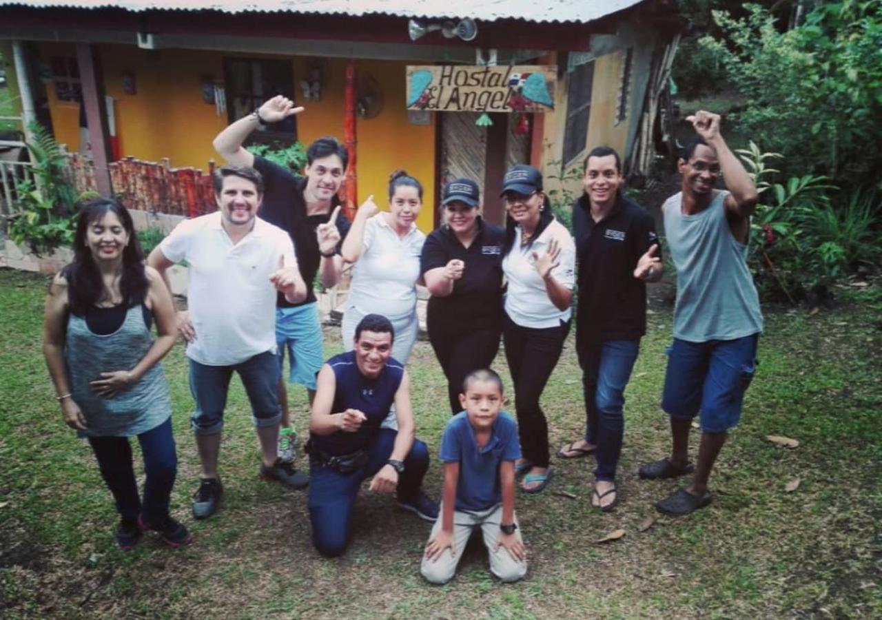 Hostal Familiar El Angel Panama B&B Pajonal Arriba Ngoại thất bức ảnh